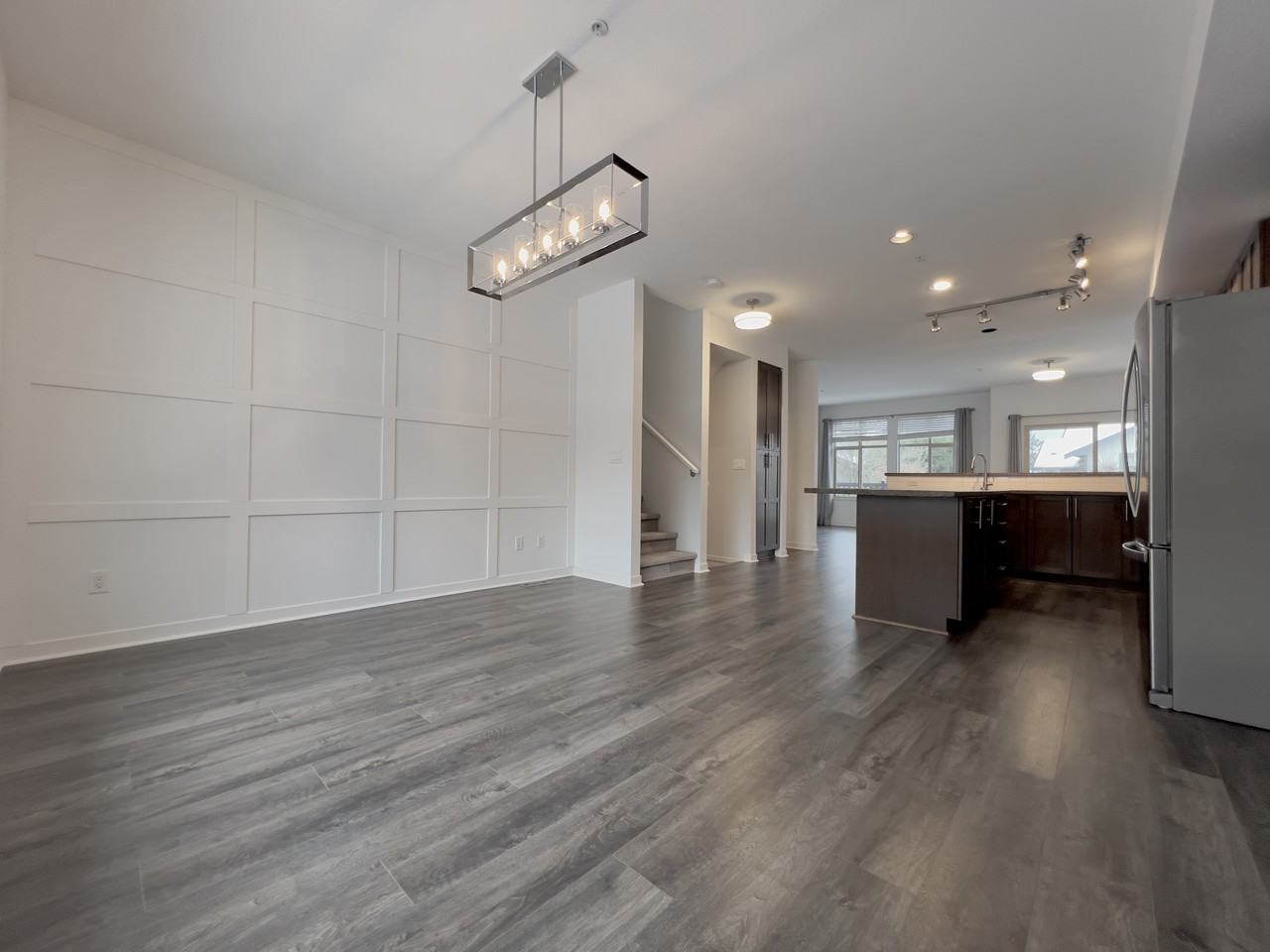21661 88 Avenue #13 - Photo 7 of 26