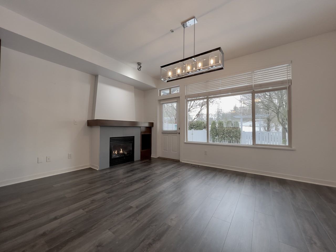 21661 88 Avenue #13 - Photo 6 of 26