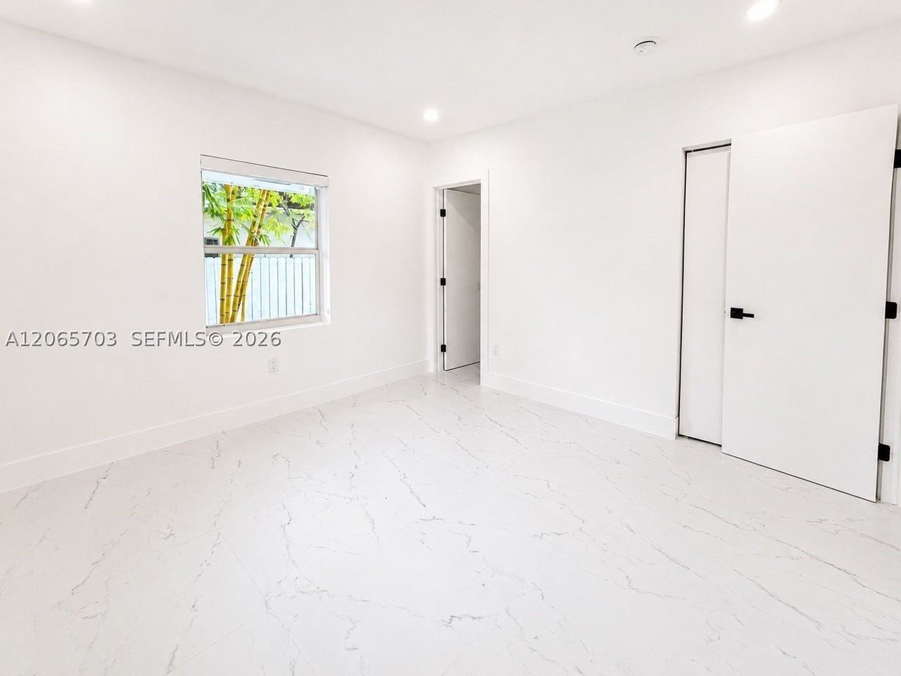 3312 Sw 1st Ave #3312 - Photo 5 of 6