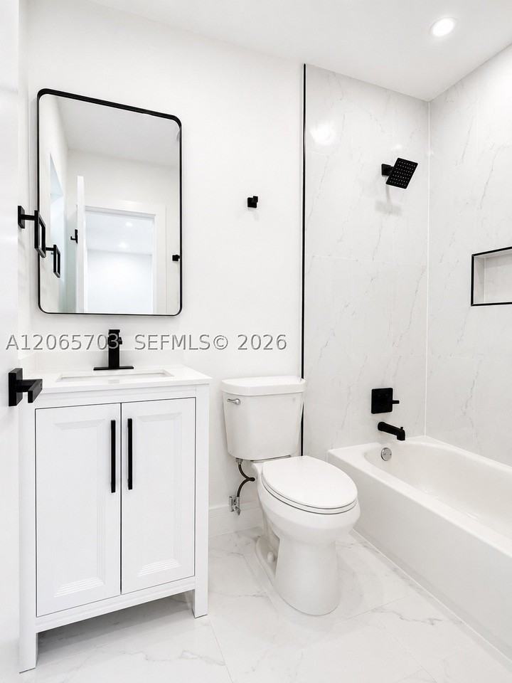 3312 Sw 1st Ave #3312 - Photo 6 of 6