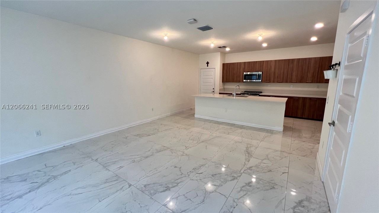 4738 Nw 83rd Path #4738 - Photo 2 of 20
