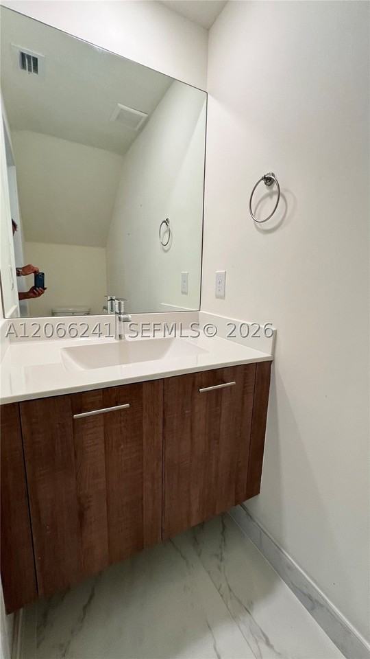 4738 Nw 83rd Path #4738 - Photo 6 of 20