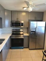 319 Ne 14th Ave #707 - Photo 1 of 1