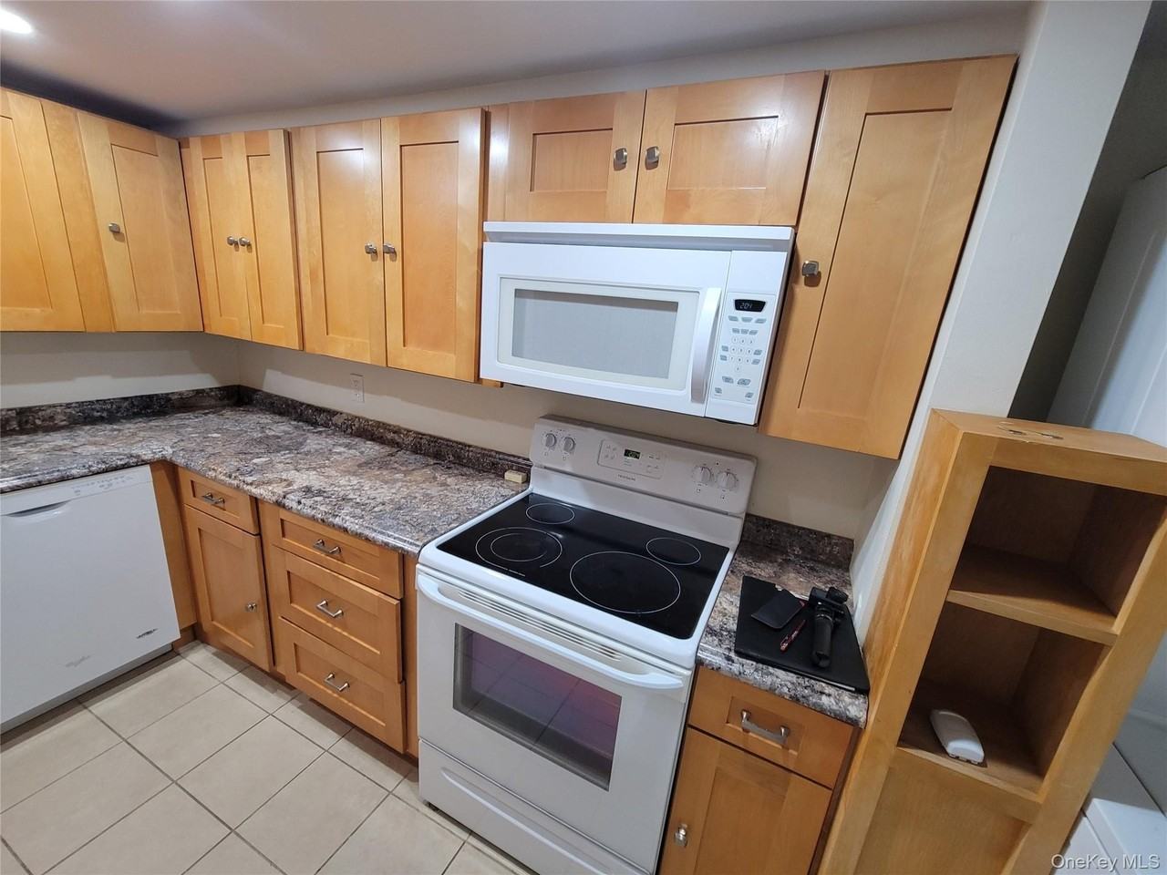 44 Main St #3 - Photo 4 of 19