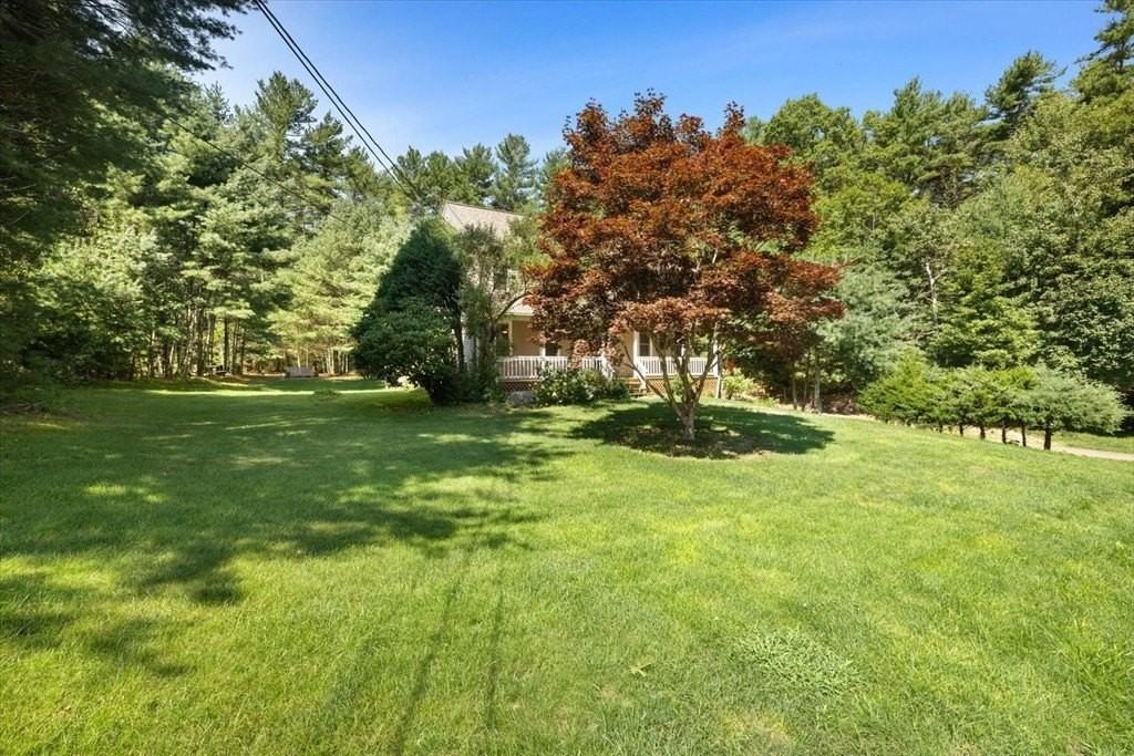 57 Harvest Wood Dr - Photo 3 of 32