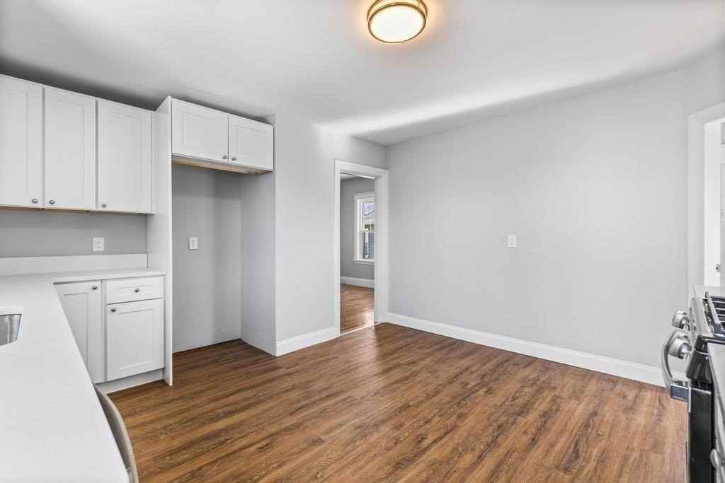 267269 Farrington St #2 - Photo 5 of 17