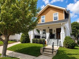 featured image of 1205 Jeffrey St