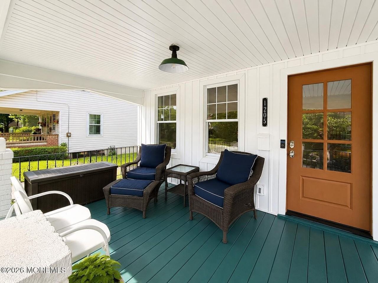 1205 Jeffrey St - Photo 3 of 20