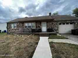 featured image of 1000 Woodgate Ave