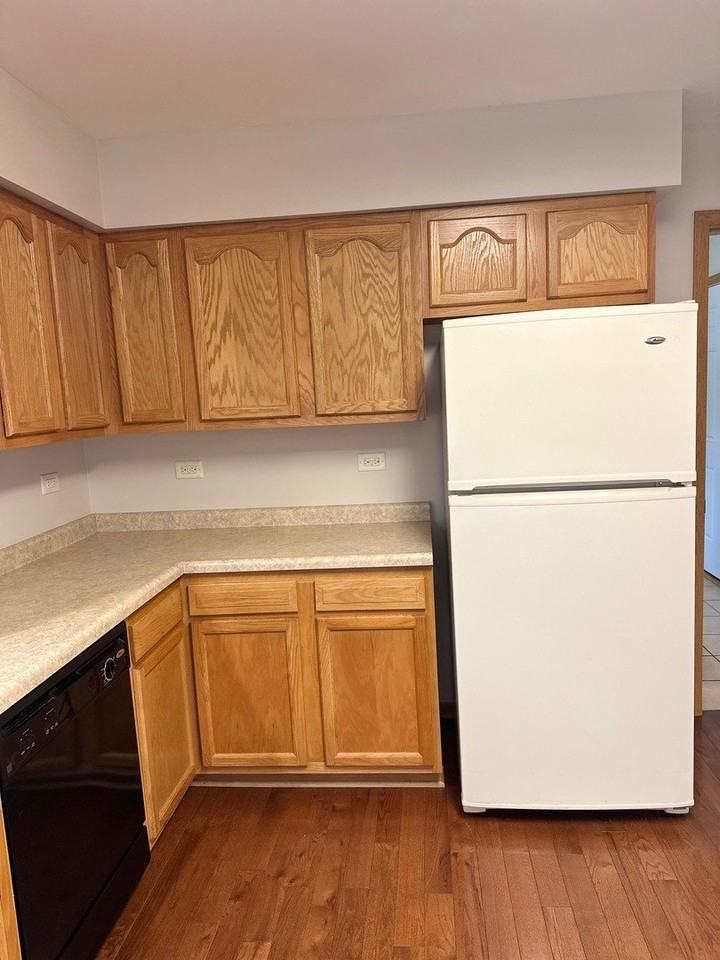 7103 Hiawatha Dr - Photo 6 of 24