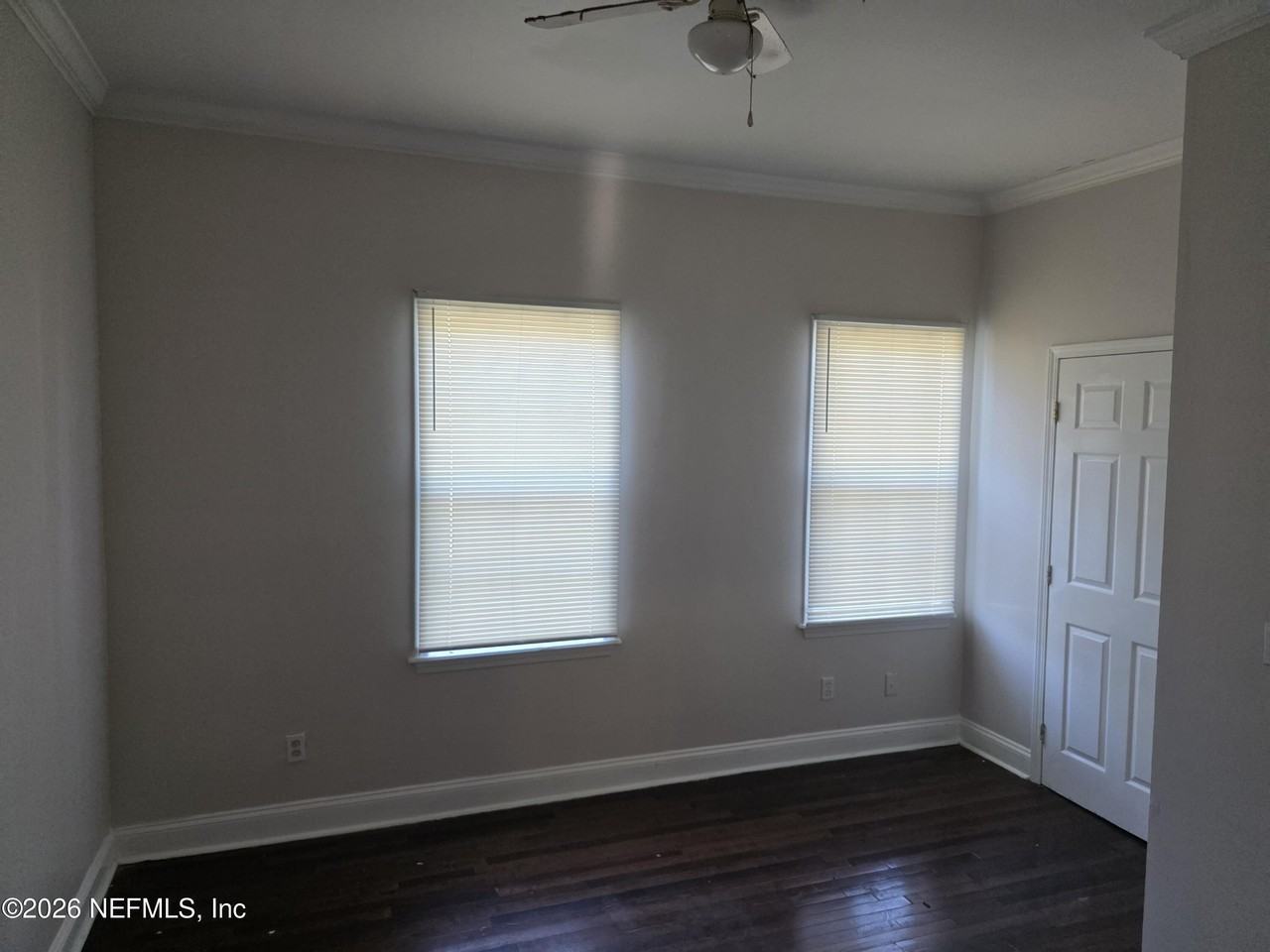 2039 Franklin St - Photo 6 of 8
