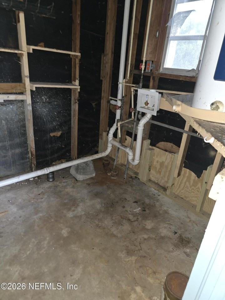 11428 Harlan Dr - Photo 6 of 18