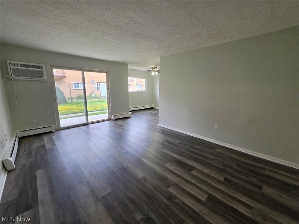 26680 Tungsten Rd #104 - Photo 5 of 8