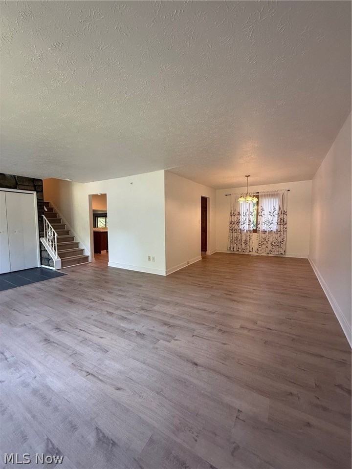 6580 Forest Glen Ave - Photo 6 of 18