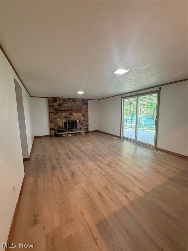 6580 Forest Glen Ave - Photo 7 of 18