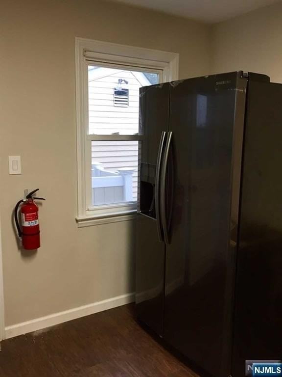 207 Wortendyke Ave - Photo 5 of 12