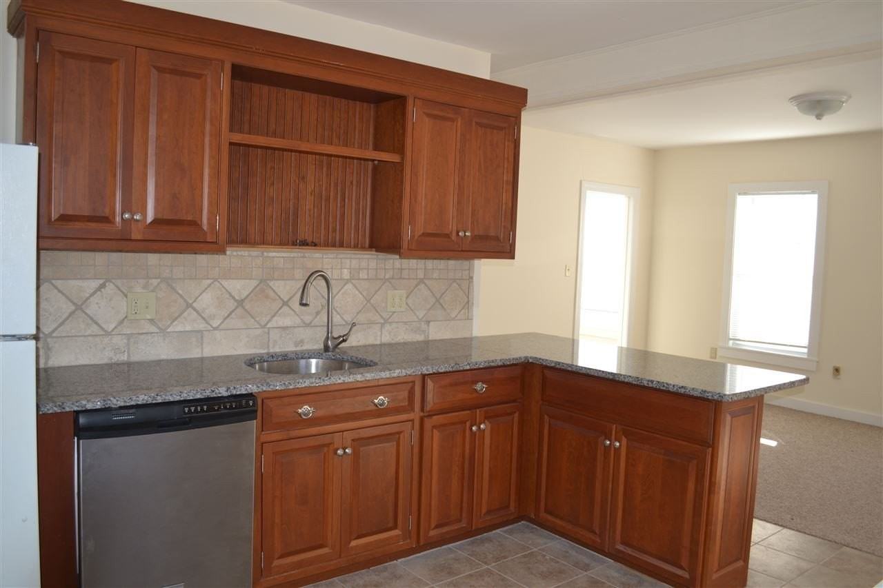 182 Main St #1 - Photo 5 of 12