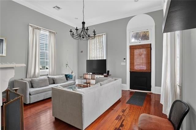 831 Atlantic Ave - Photo 5 of 20