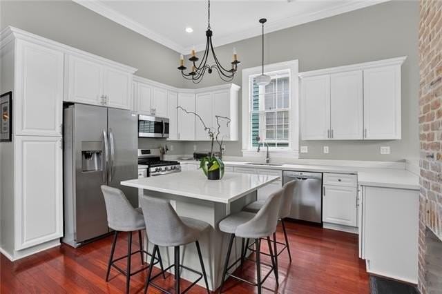 831 Atlantic Ave - Photo 6 of 20