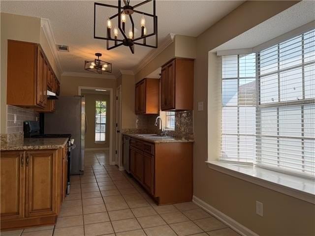 7820 Windward Ct - Photo 5 of 14