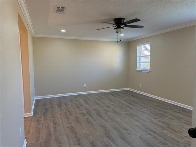 7820 Windward Ct - Photo 7 of 14