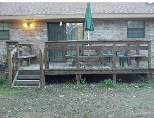 26 Silman Ave - Photo 2 of 8