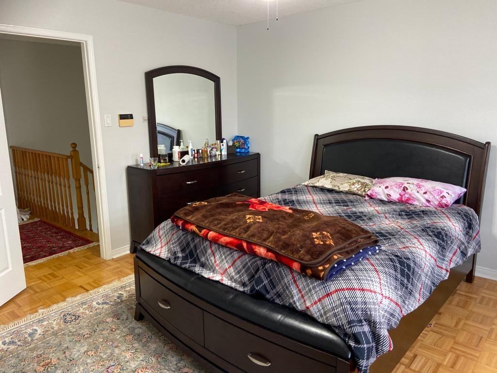 170 Kayla Crescent - Photo 5 of 14
