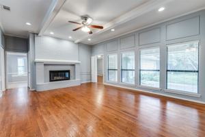 featured image of 18612 Park Grove Ln