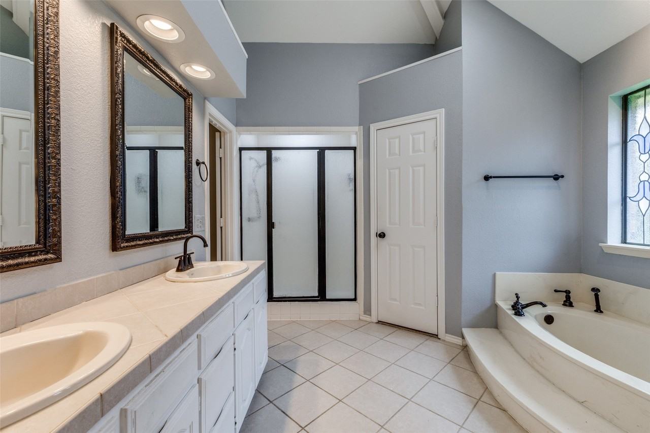 18612 Park Grove Ln - Photo 6 of 24