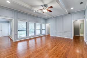 featured image of 18612 Park Grove Ln