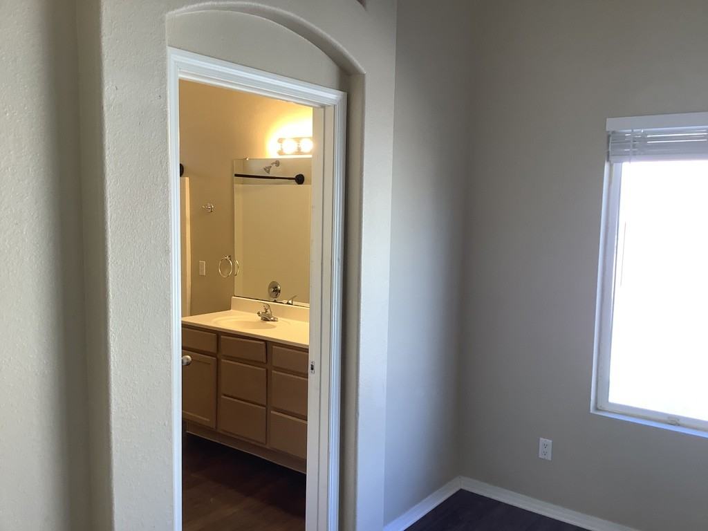 7624 Banyon Avenue Northwest - Photo 4 of 10