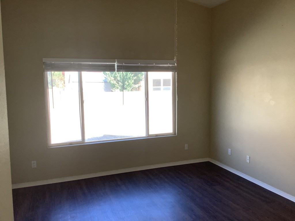 7624 Banyon Avenue Northwest - Photo 5 of 10