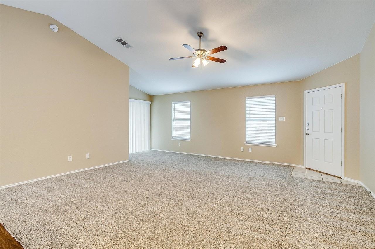 1205 Kielder Cir - Photo 7 of 25
