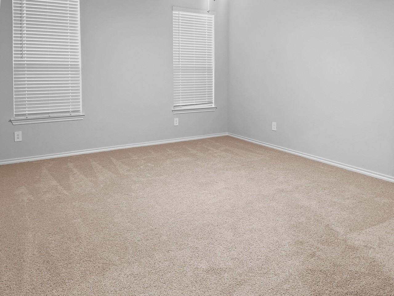 1817 Winecup Dr - Photo 6 of 18