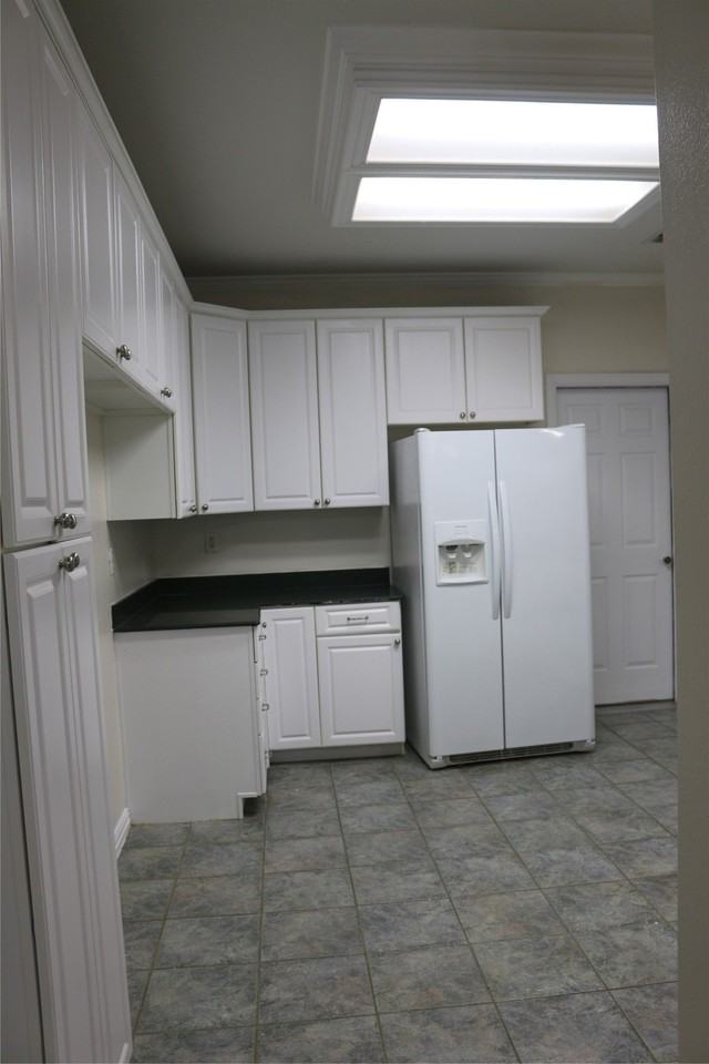 629 Park Place Dr - Photo 6 of 26