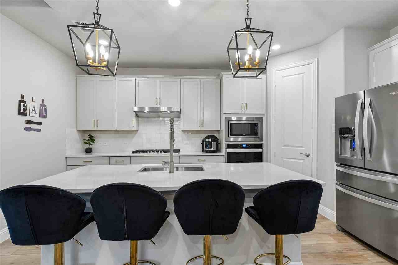 4130 Wyatt Way - Photo 7 of 32