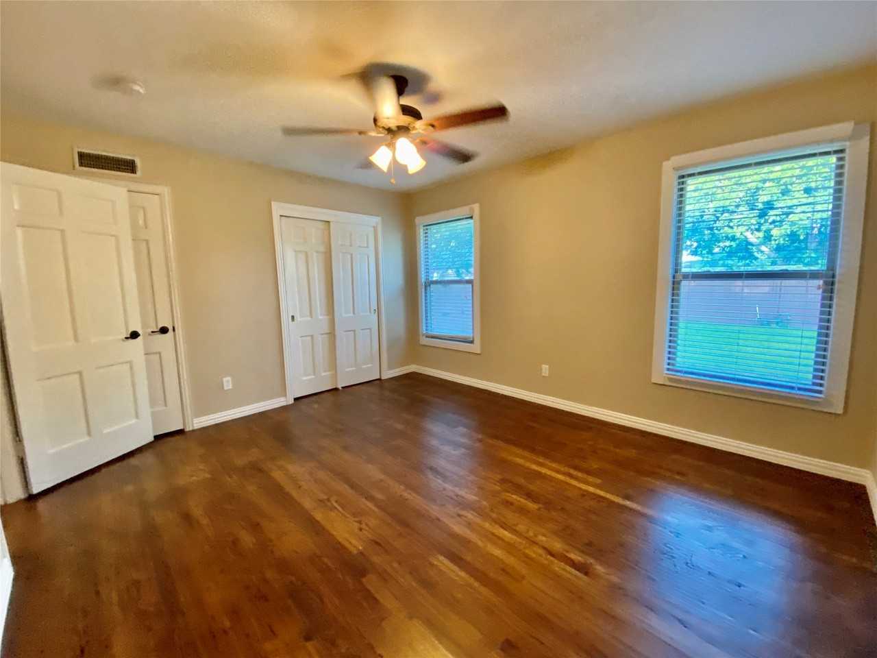 9562 Mercer Dr - Photo 7 of 10