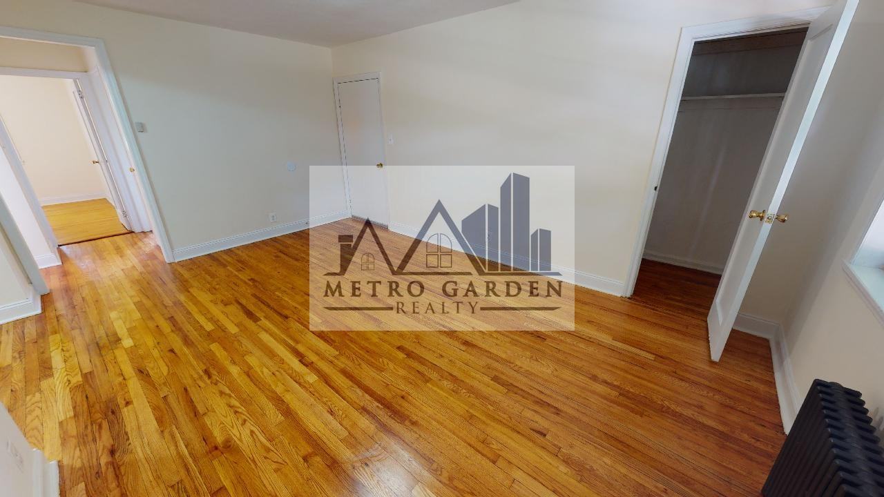 89-31 Rutledge Avenue #2 - Photo 6 of 28