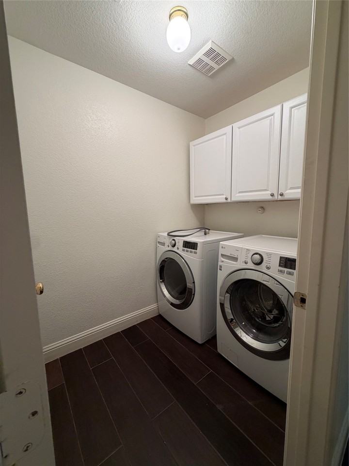 15107 Brooks Ln - Photo 6 of 14