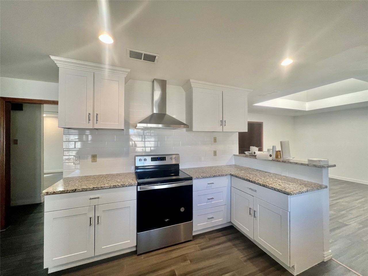 702 Mount Vernon Dr - Photo 4 of 14