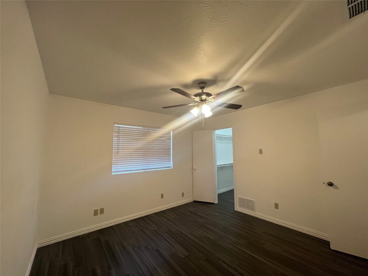702 Mount Vernon Dr - Photo 7 of 14