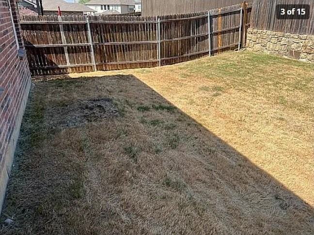 1417 Nicholas Ln - Photo 3 of 14