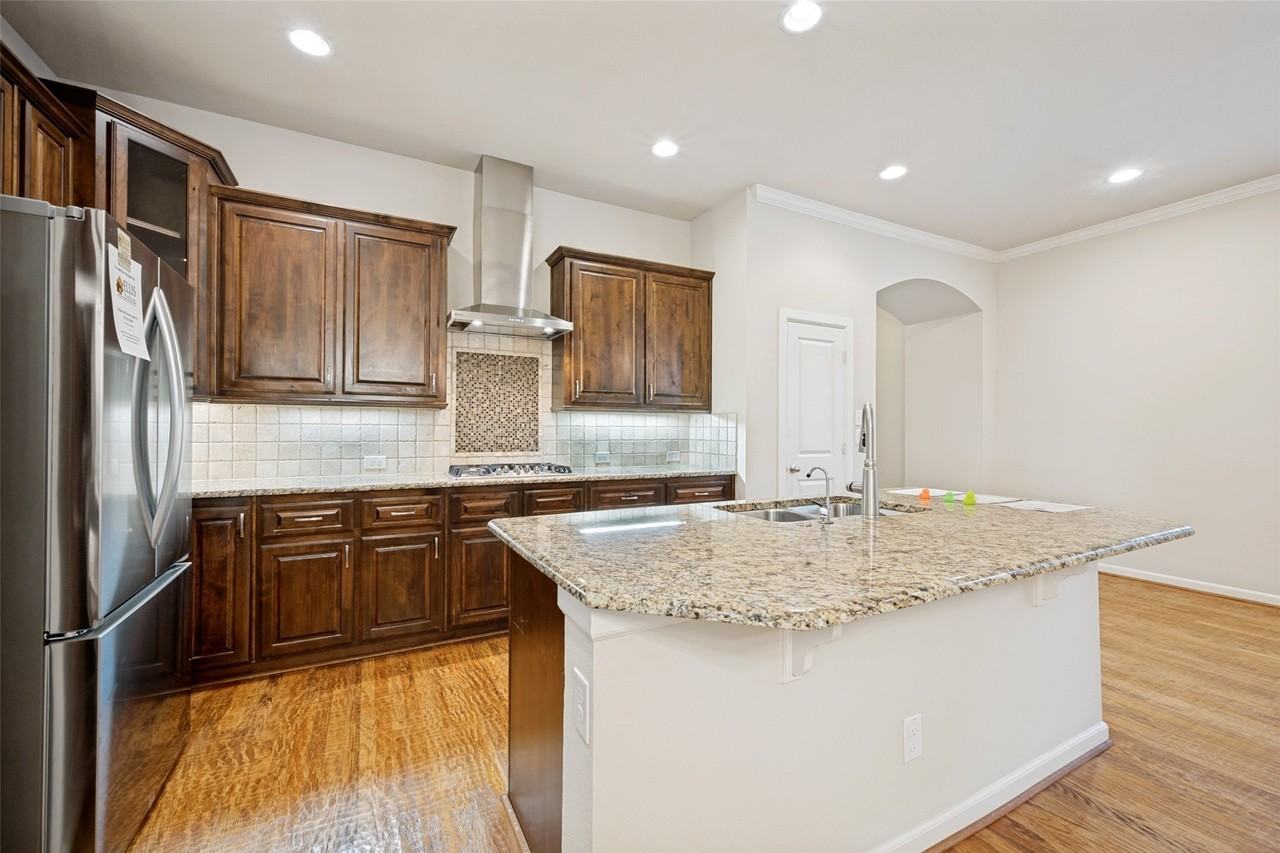 3908 Jasmine Fox Ln - Photo 4 of 12