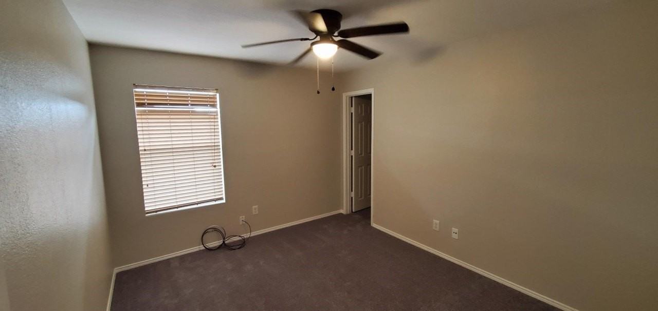 1425 Whitewater Dr - Photo 6 of 10