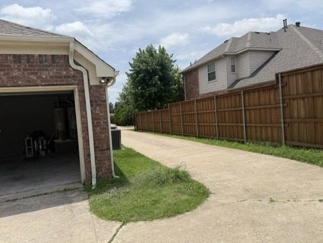 509 Avalanche Dr - Photo 3 of 24