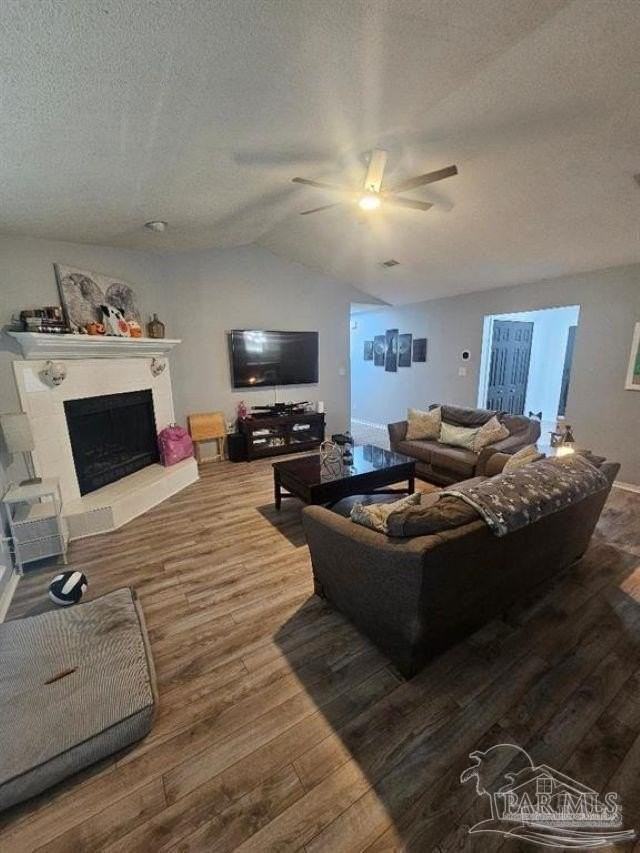 8632 Westview Ln - Photo 4 of 23