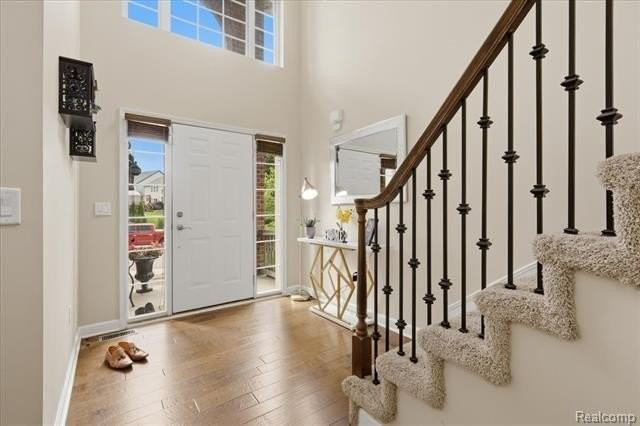 4810 E Stonegate Cir - Photo 4 of 50