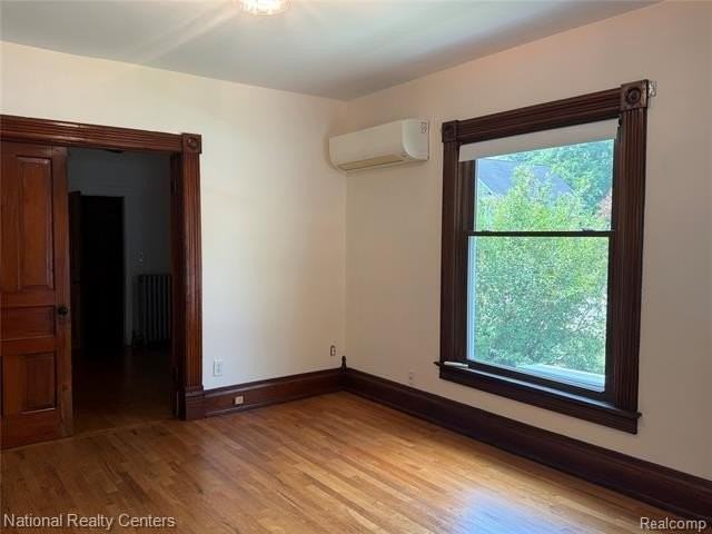 825 W Main St - Photo 6 of 21