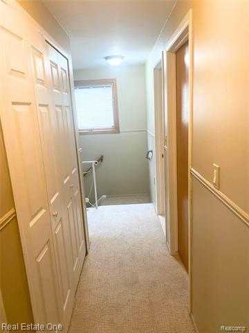 14147 Barbara St - Photo 4 of 12