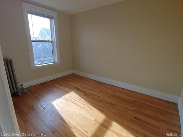 1535 W Canfield St #3 - Photo 4 of 7